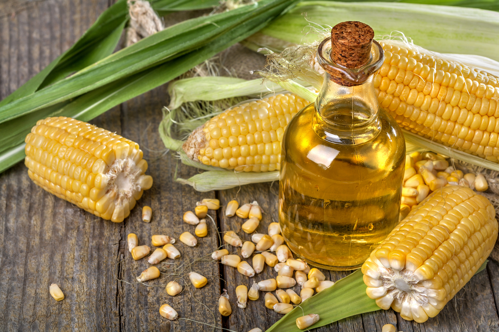 Freshly,Picked,Domestic,Corn,With,Corn,Oil